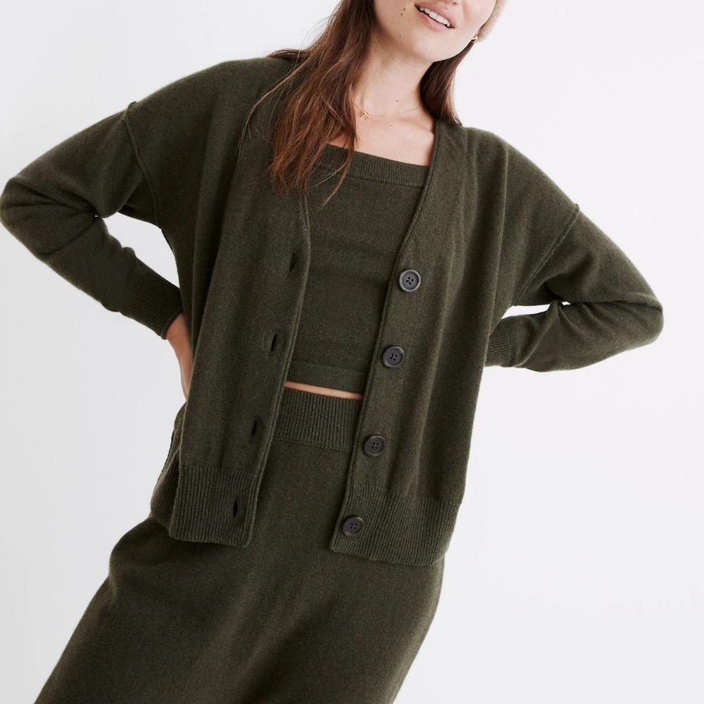 Madewell (Re)sourced Cashmere Carlyn V-Neck Cardigan Sweater